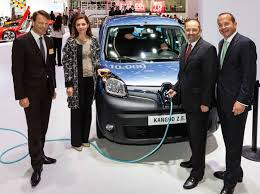 Notícia – Renault entrega a chave do Renault Kangoo Z.E nº 10.000
