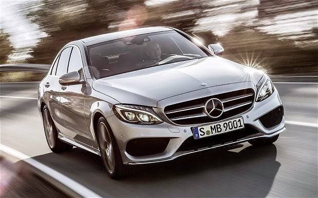 Mercado e Serviços – Mercedes-Benz é a marca Automóvel mais popular nas redes sociais