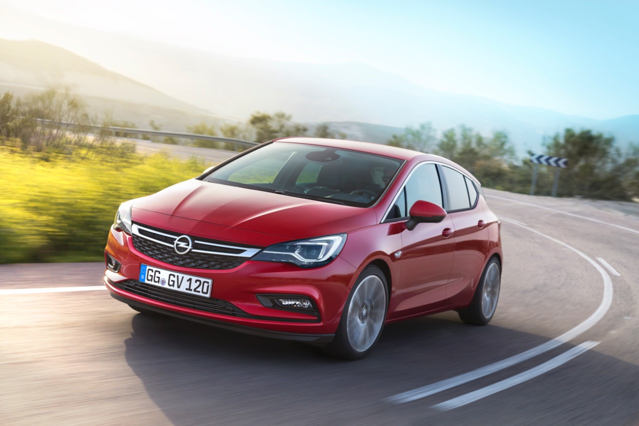 Opel apresenta preços do novo Astra
