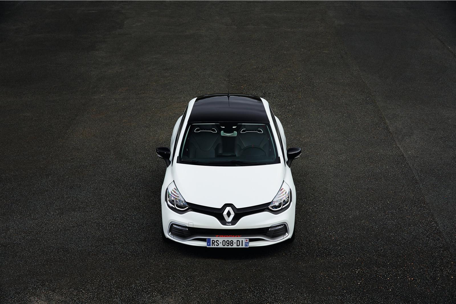 Novo Renault Clio R.S Trophy 220