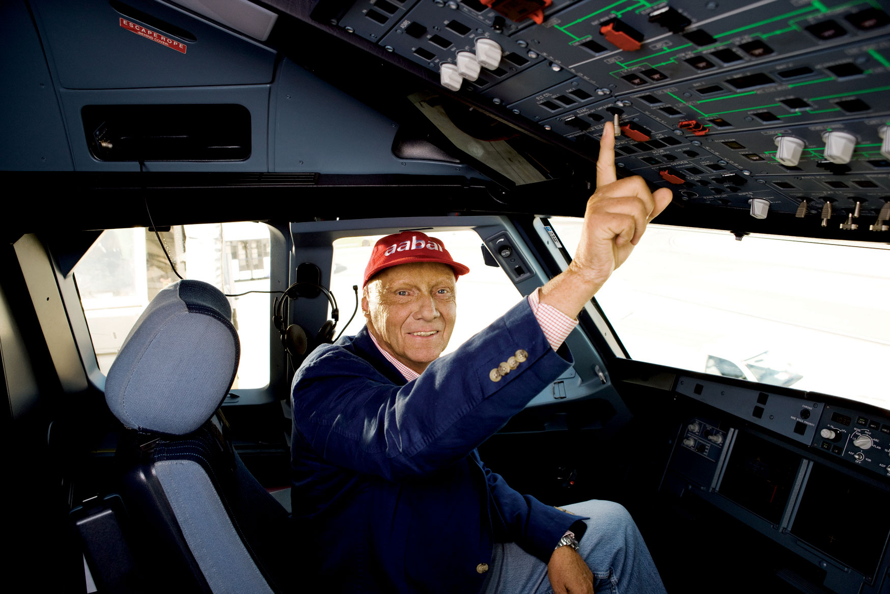 Niki Lauda de volta à aviação