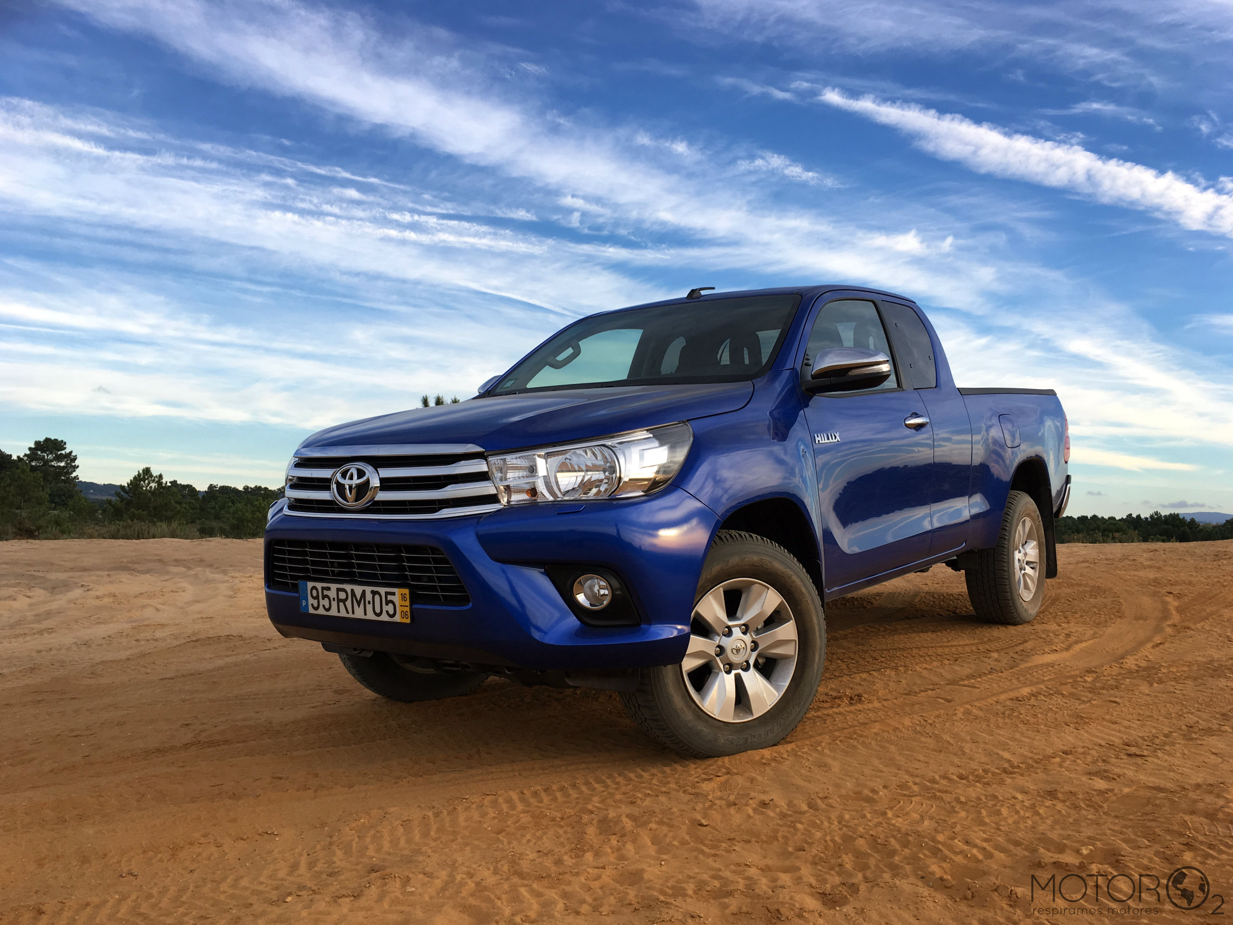 Toyota Hilux 4X4 Trial 2.4 D-4D