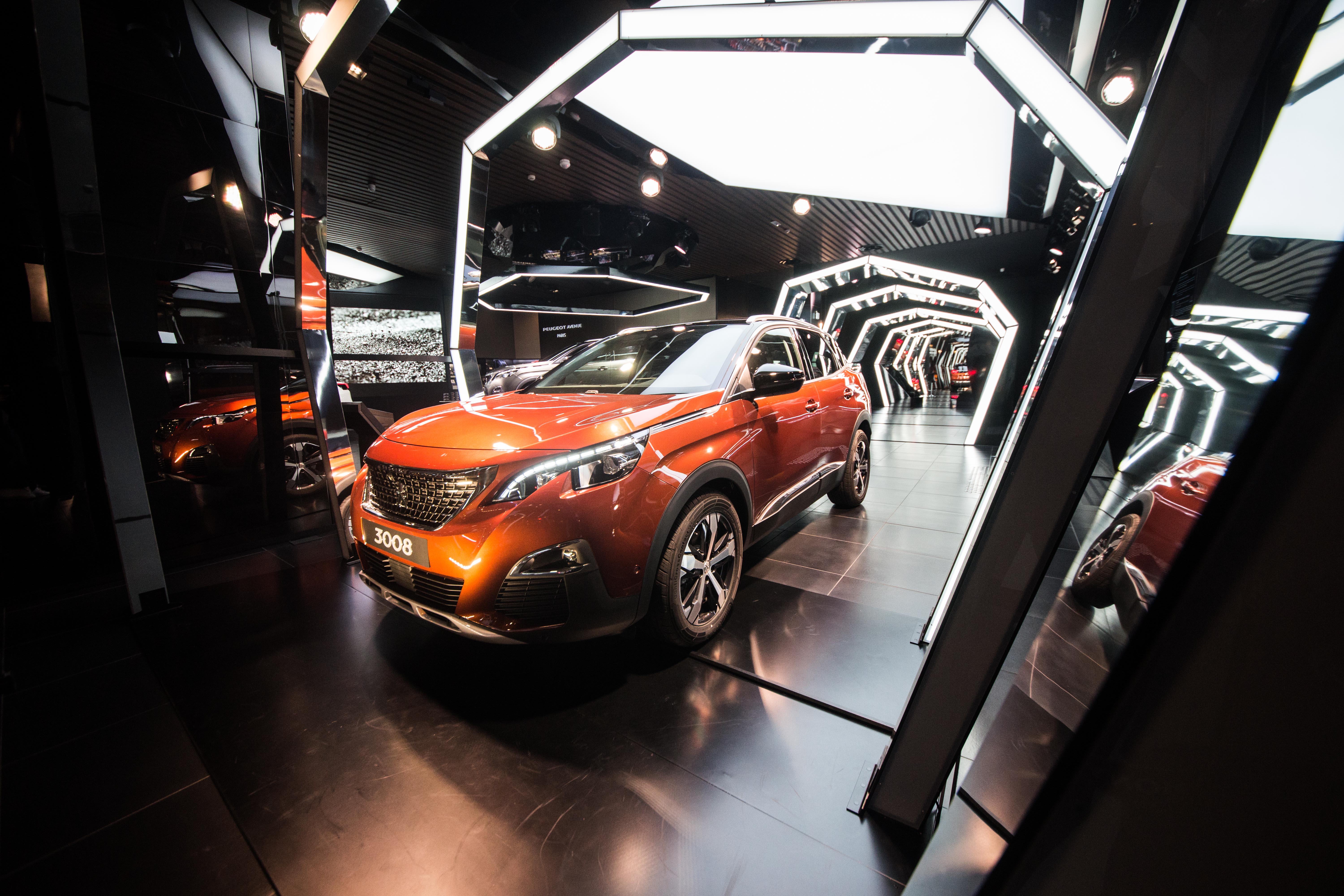 Descobrir o Novo Peugeot 3008 de forma diferente