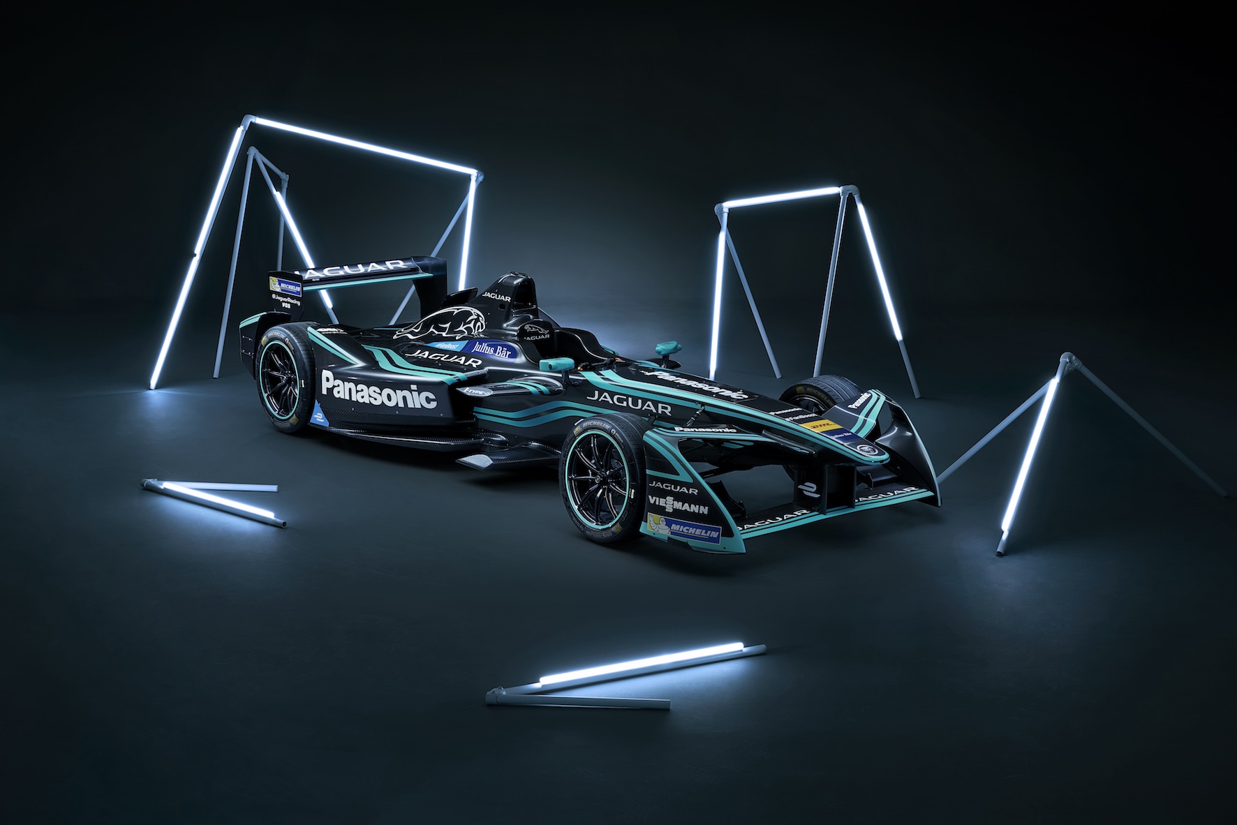 Nelson Piquet Jr. é o novo piloto Jaguar na F-E