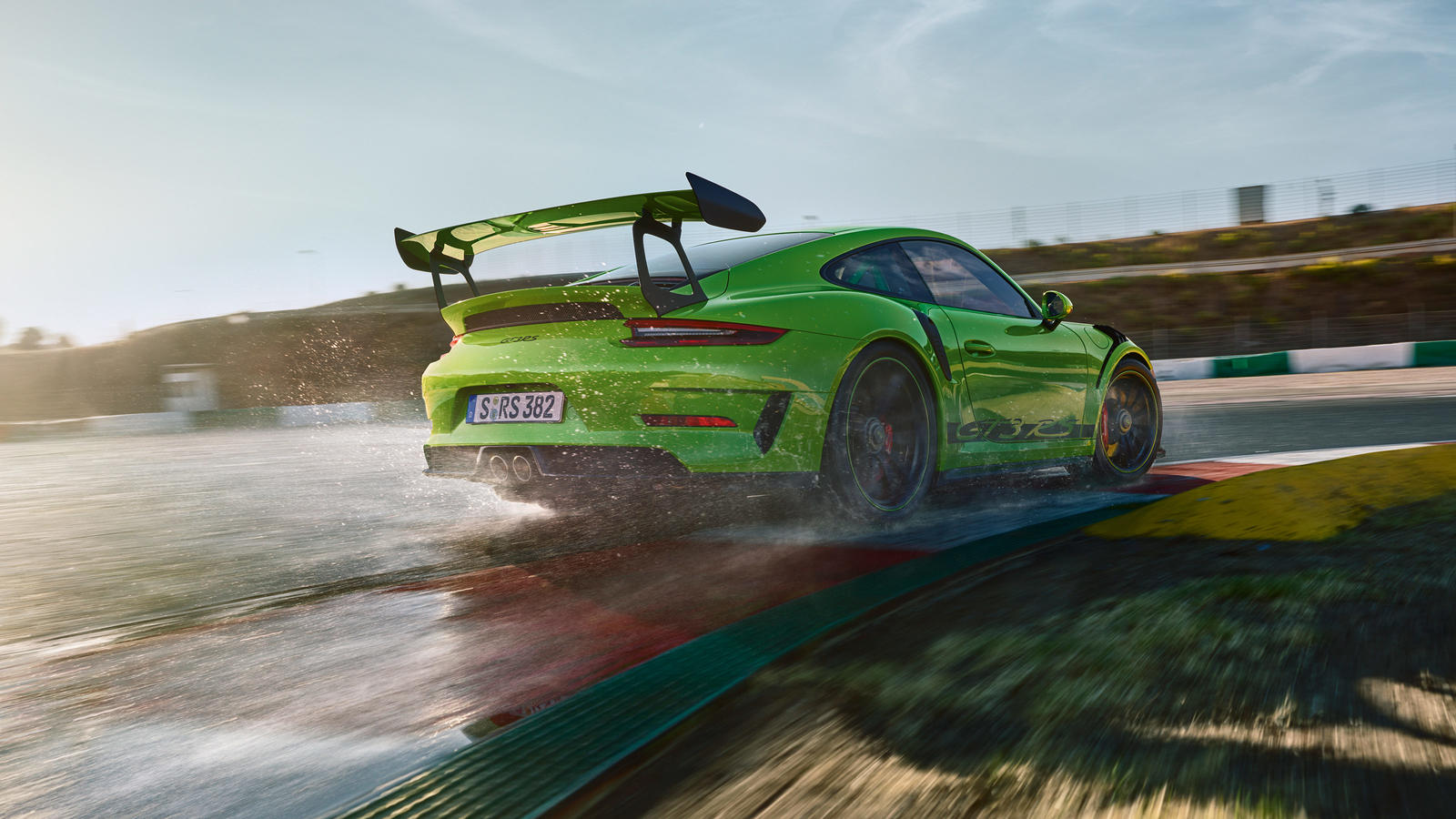 Porsche actualiza 911 GT3 RS