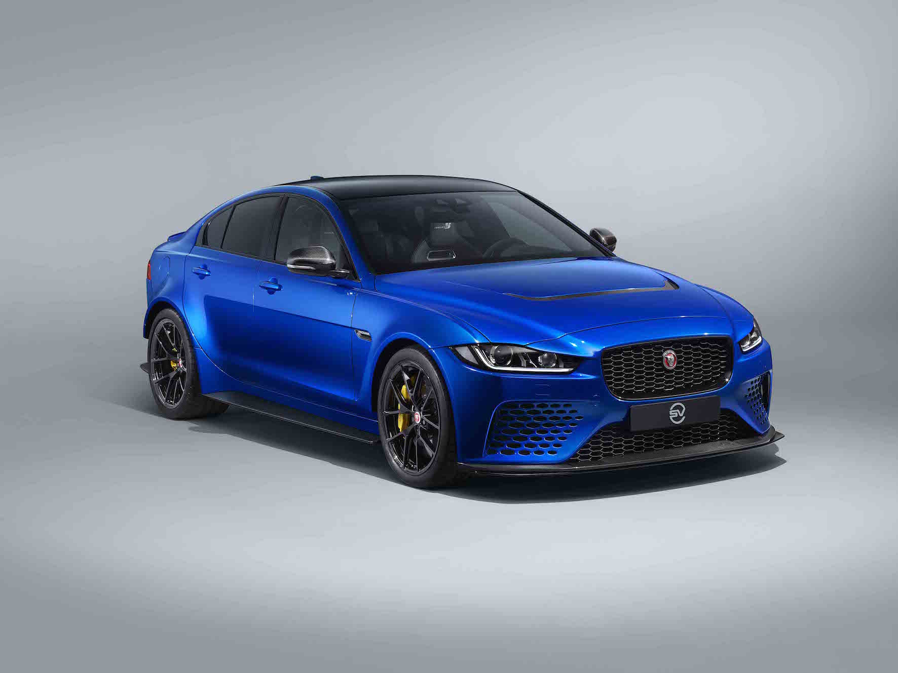 Jaguar apresenta o mais sóbrio dos XE SV Project 8