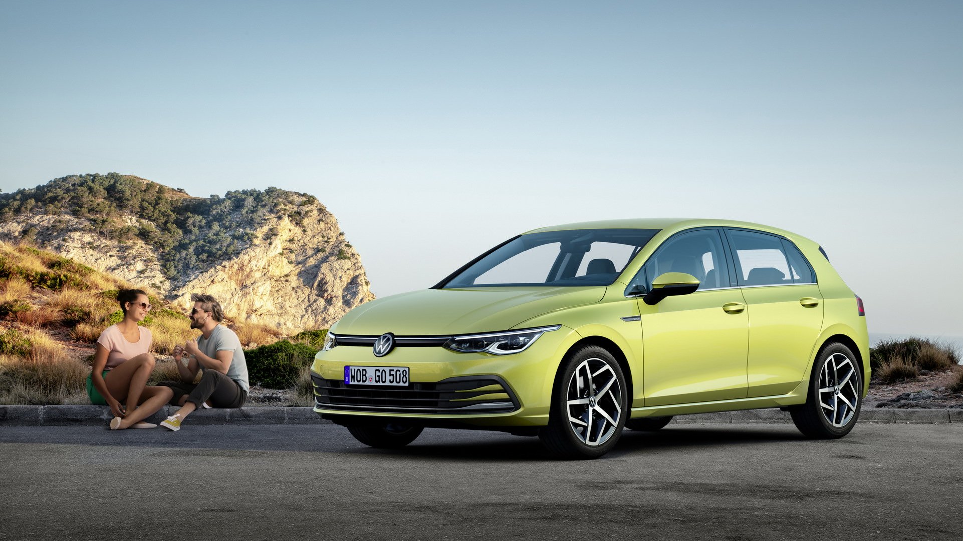 Volkswagen Golf garante “família desportiva” na nova geração