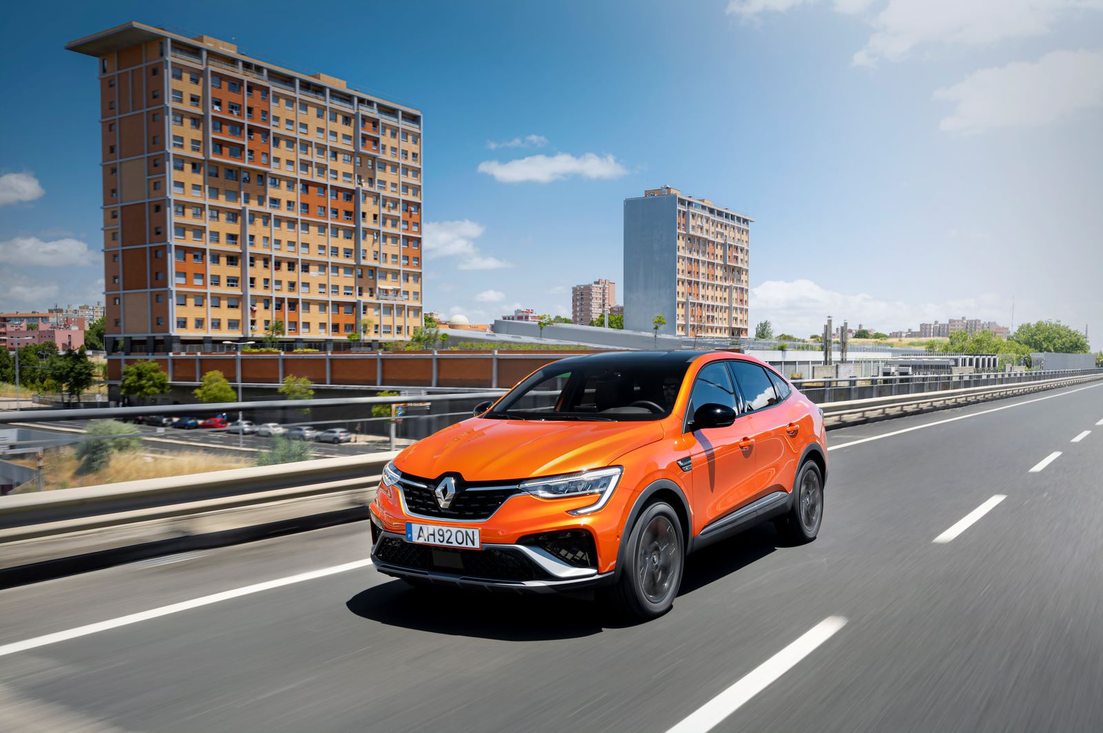 Renault Arkana chega para democratizar o estilo SUV Coupé