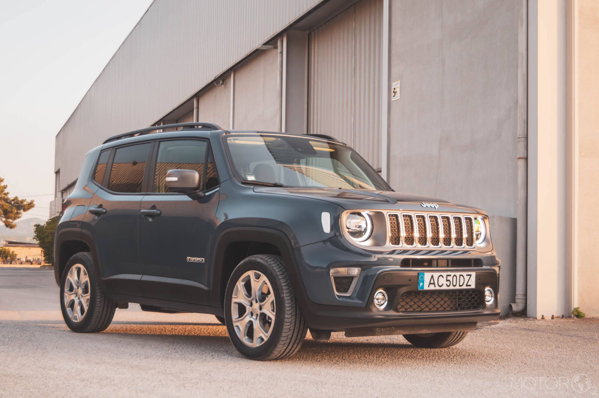 Teste ao Renegade 4xe: A imagem do futuro da Jeep