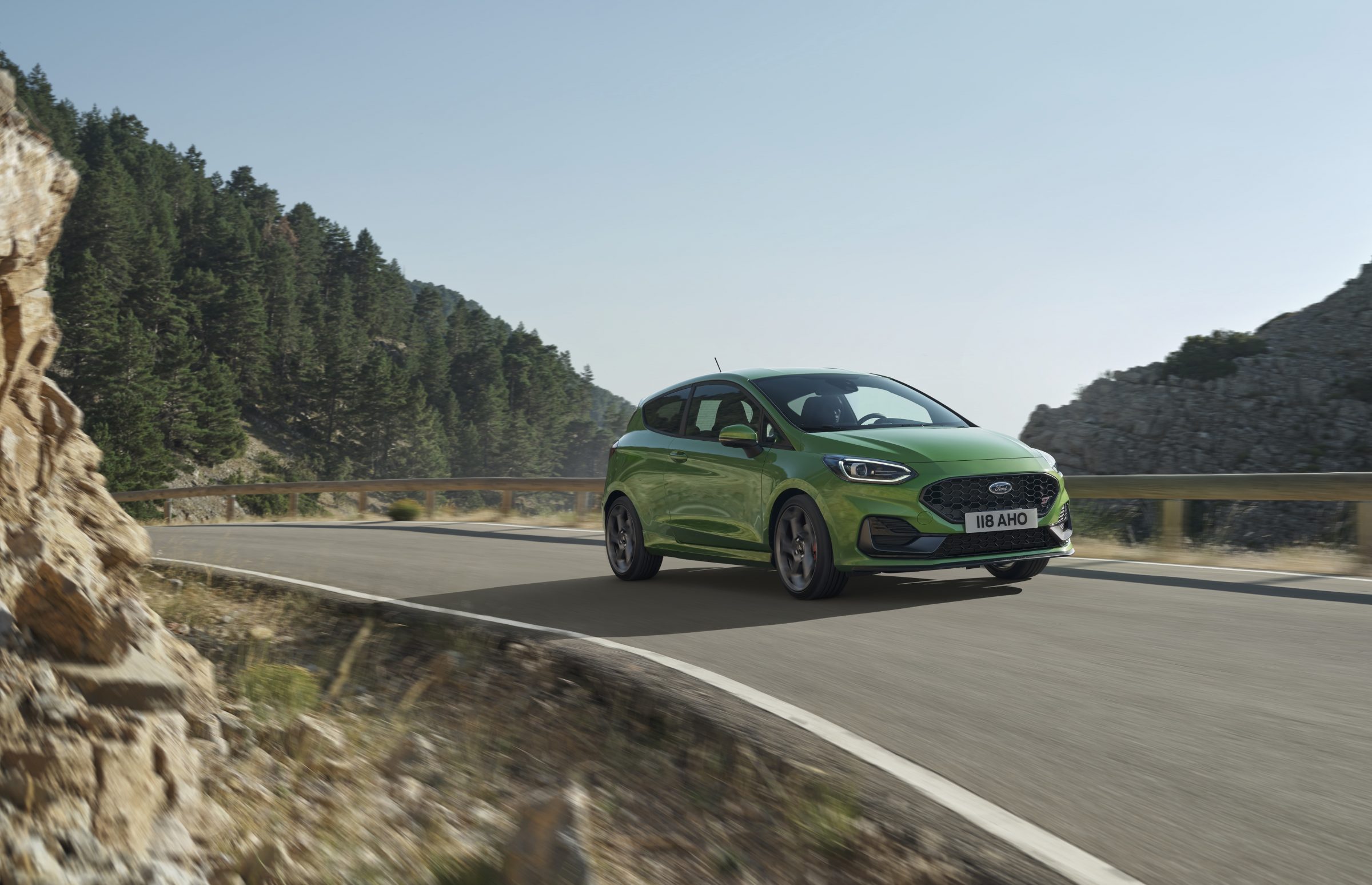 Ford “lava a cara” ao Fiesta para enfrentar segunda metade da carreira