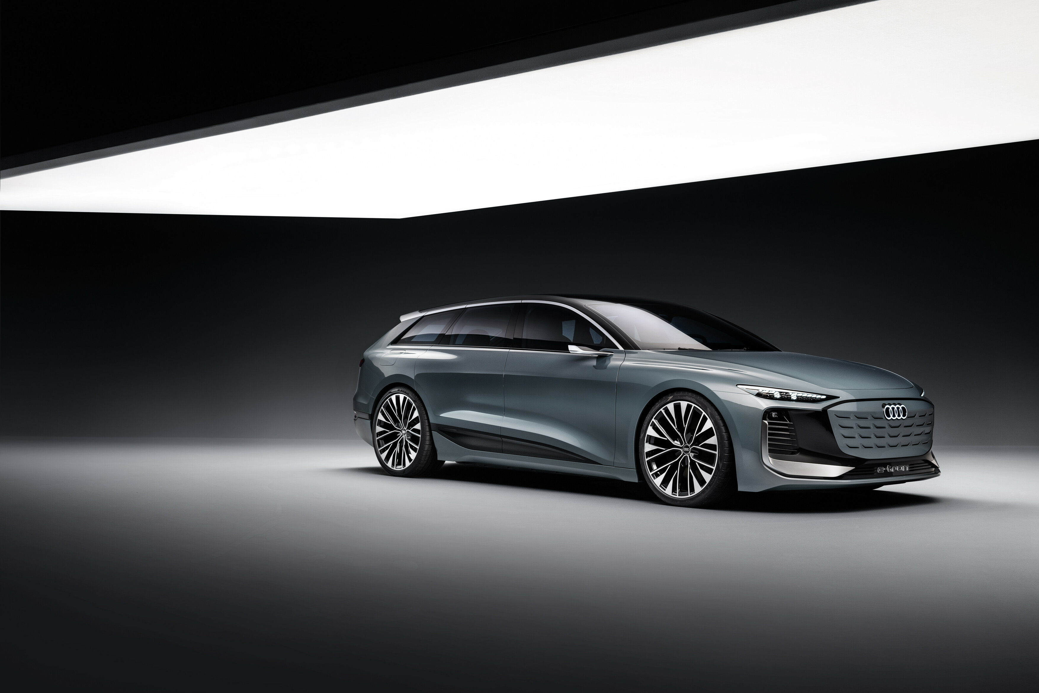 Audi apresenta A6 Avant e-tron Concept