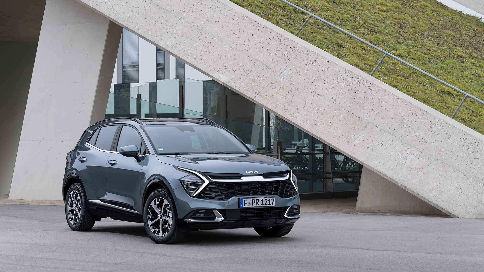 Nova geração KIA Sportage chega a Portugal. Conhece os preços