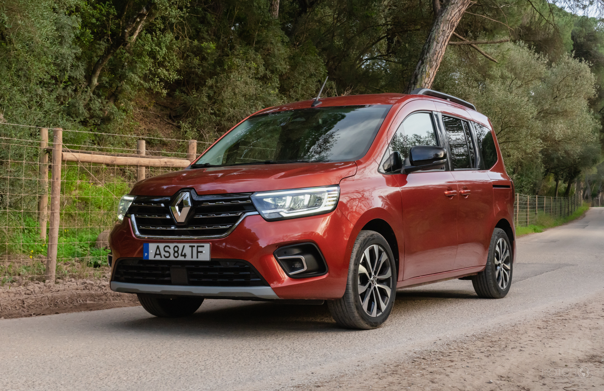 “Será uma solução?” – Teste ao Renault Kangoo Equilibre TCe 130